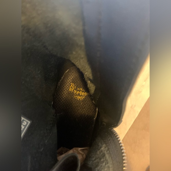 Dr Martens Hello Kitty size 7 - Picture 9 of 11